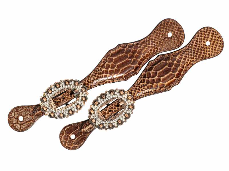 Sporenriemen mit aufwendigen Conchos in Straußenlederoptik